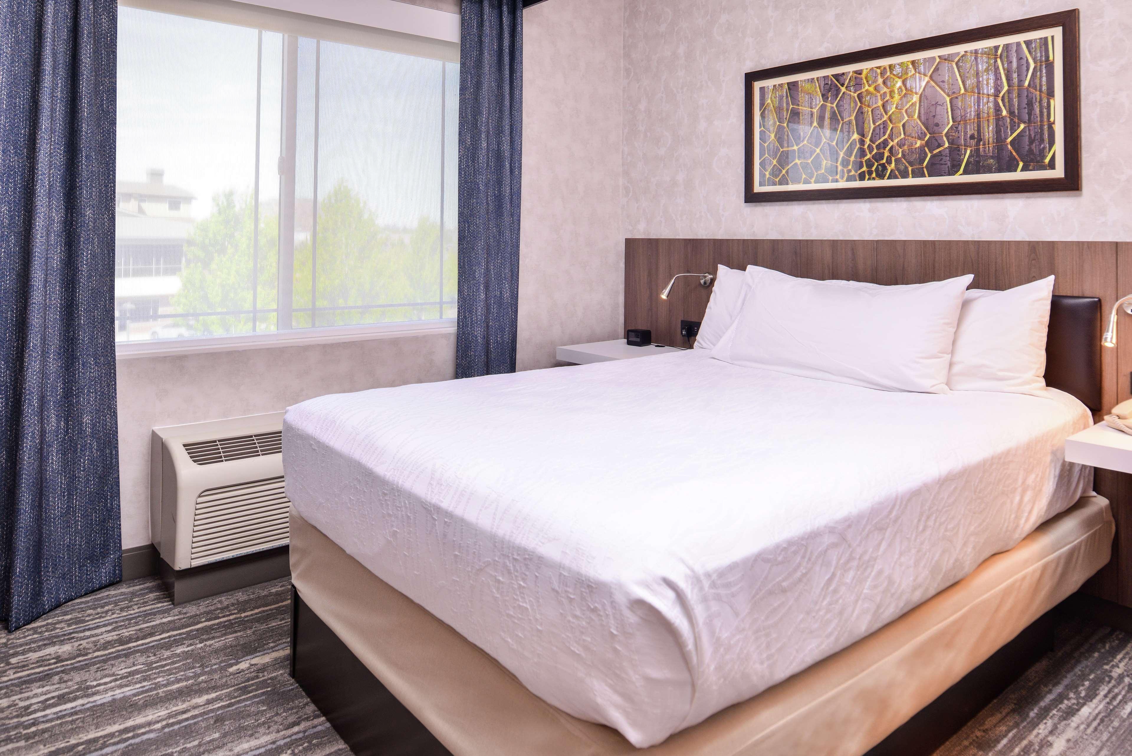 Hilton Garden Inn Бенд Екстер'єр фото