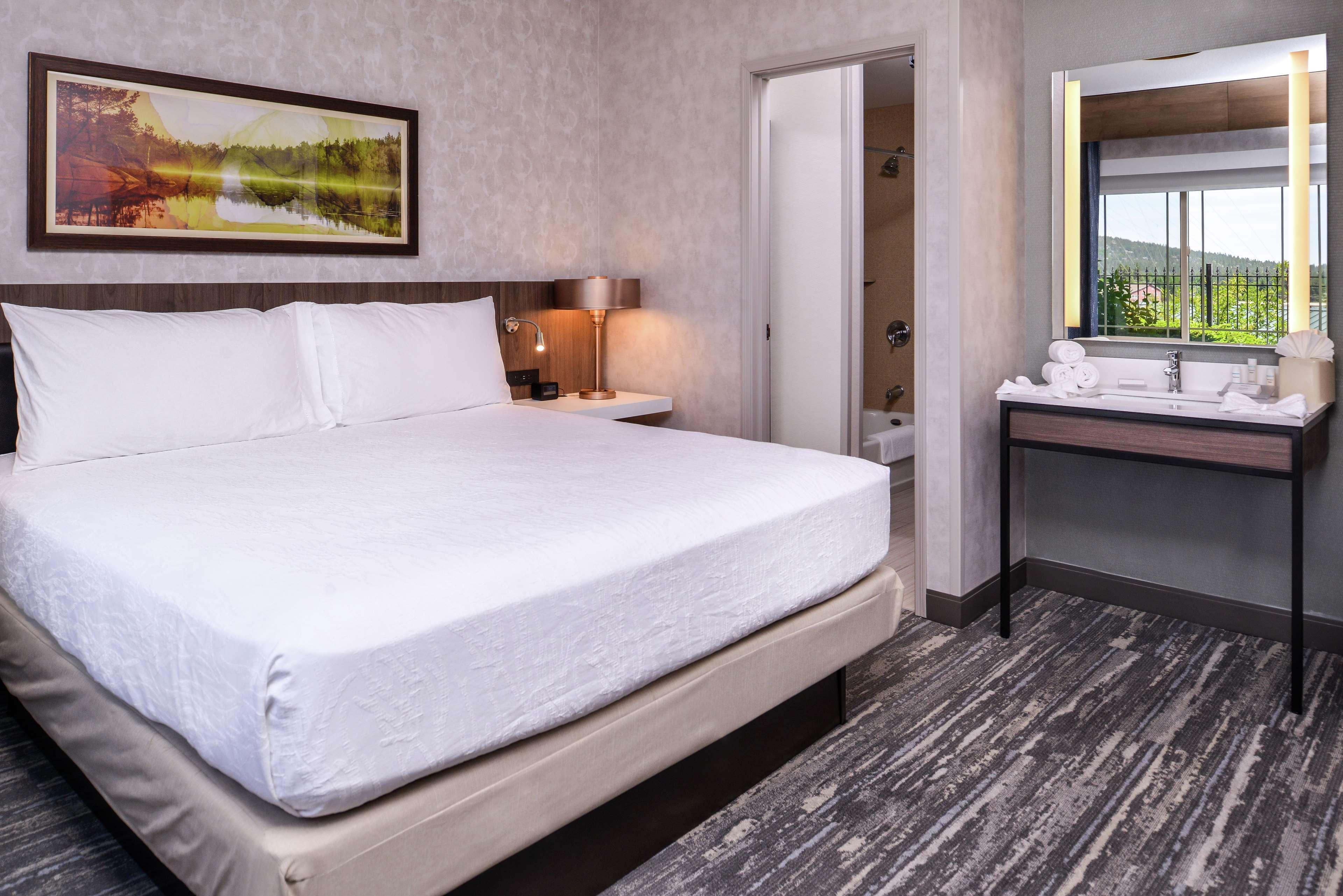 Hilton Garden Inn Бенд Екстер'єр фото