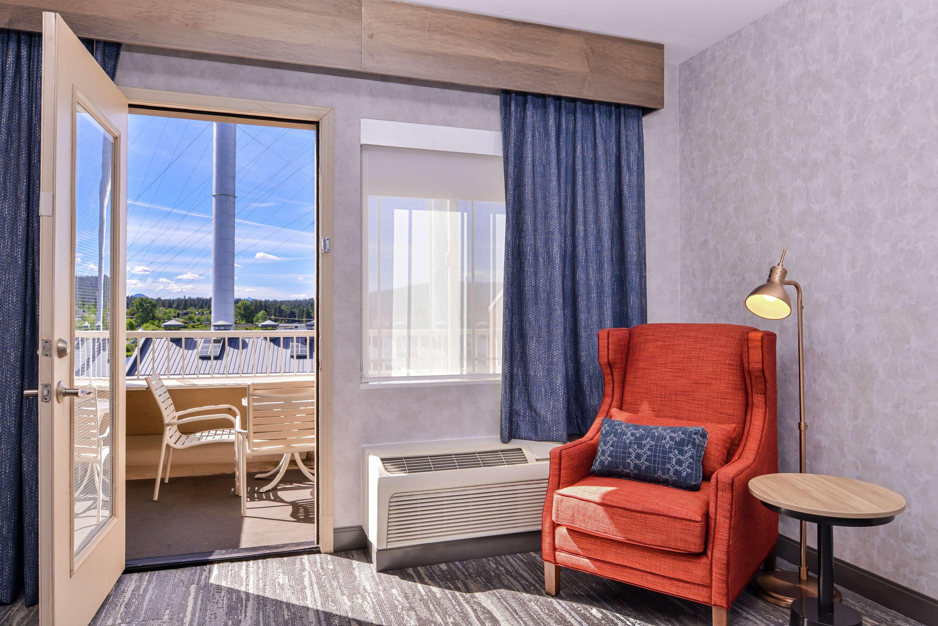 Hilton Garden Inn Бенд Екстер'єр фото