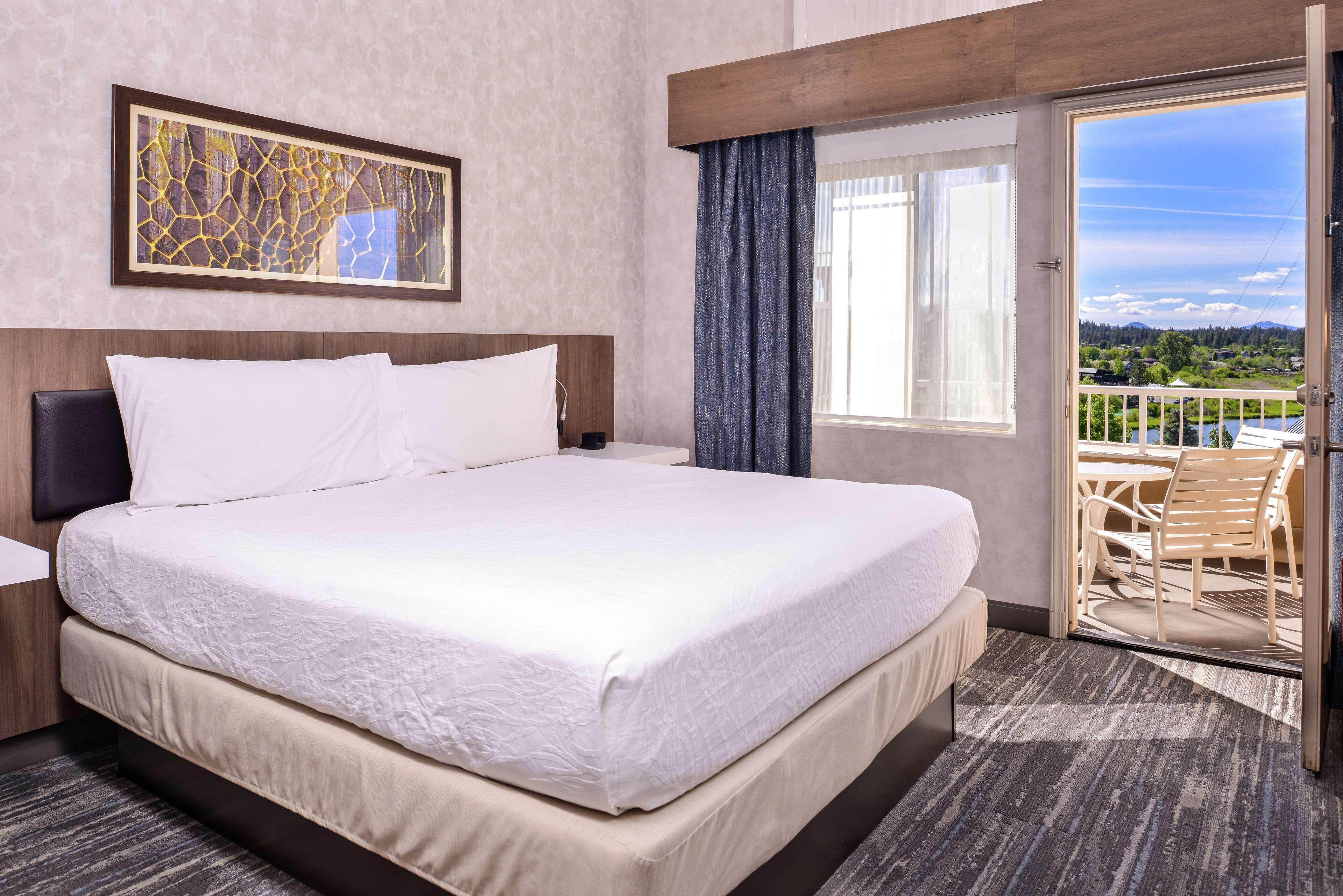Hilton Garden Inn Бенд Екстер'єр фото