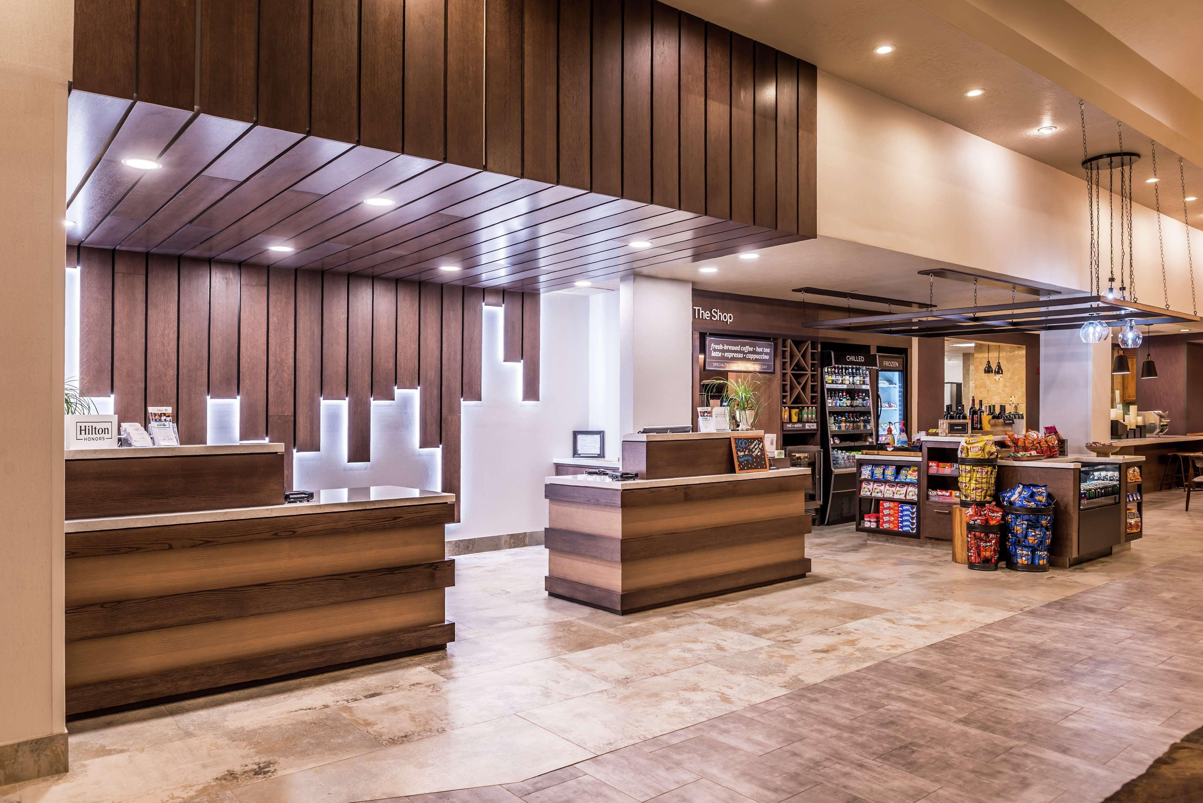 Hilton Garden Inn Бенд Екстер'єр фото