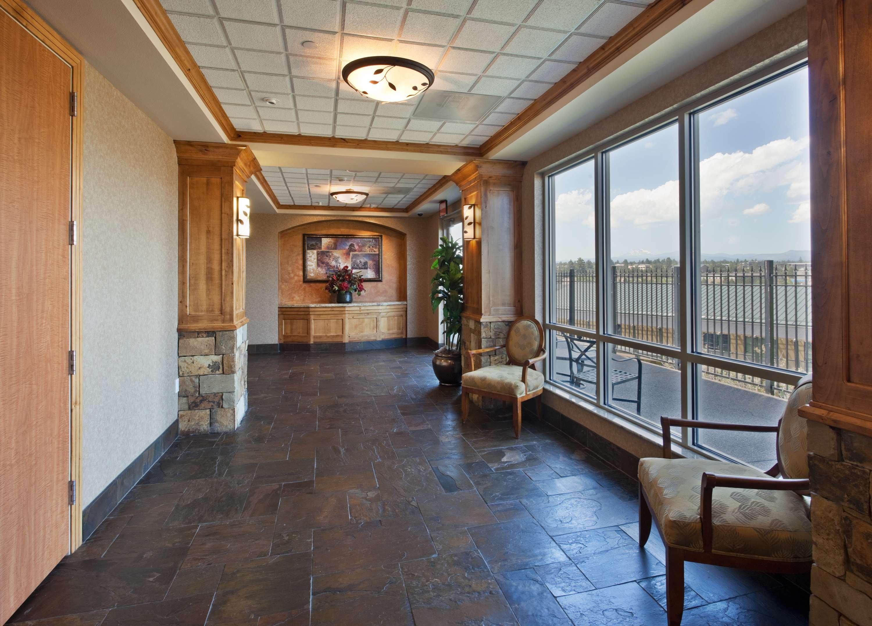 Hilton Garden Inn Бенд Екстер'єр фото