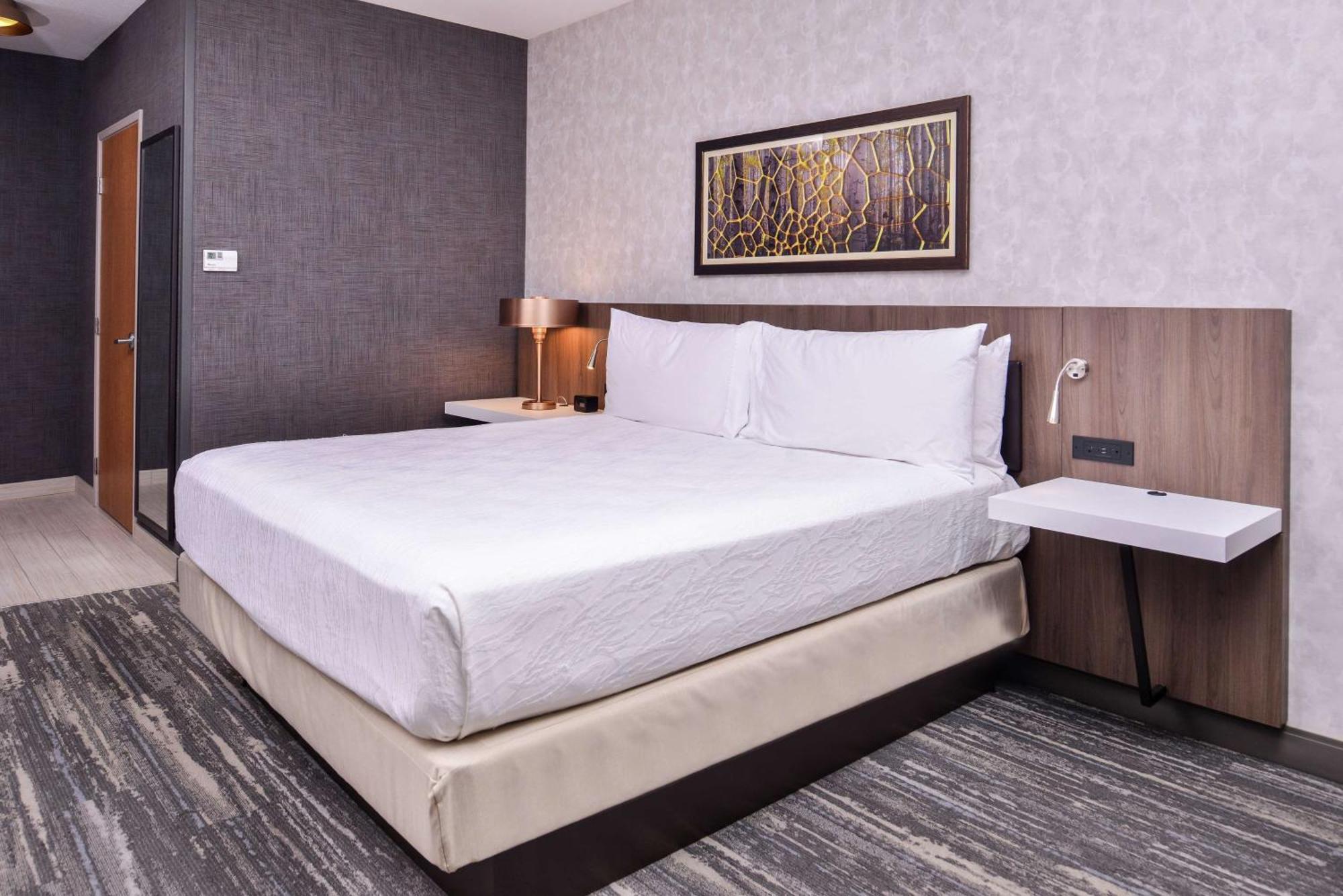 Hilton Garden Inn Бенд Екстер'єр фото