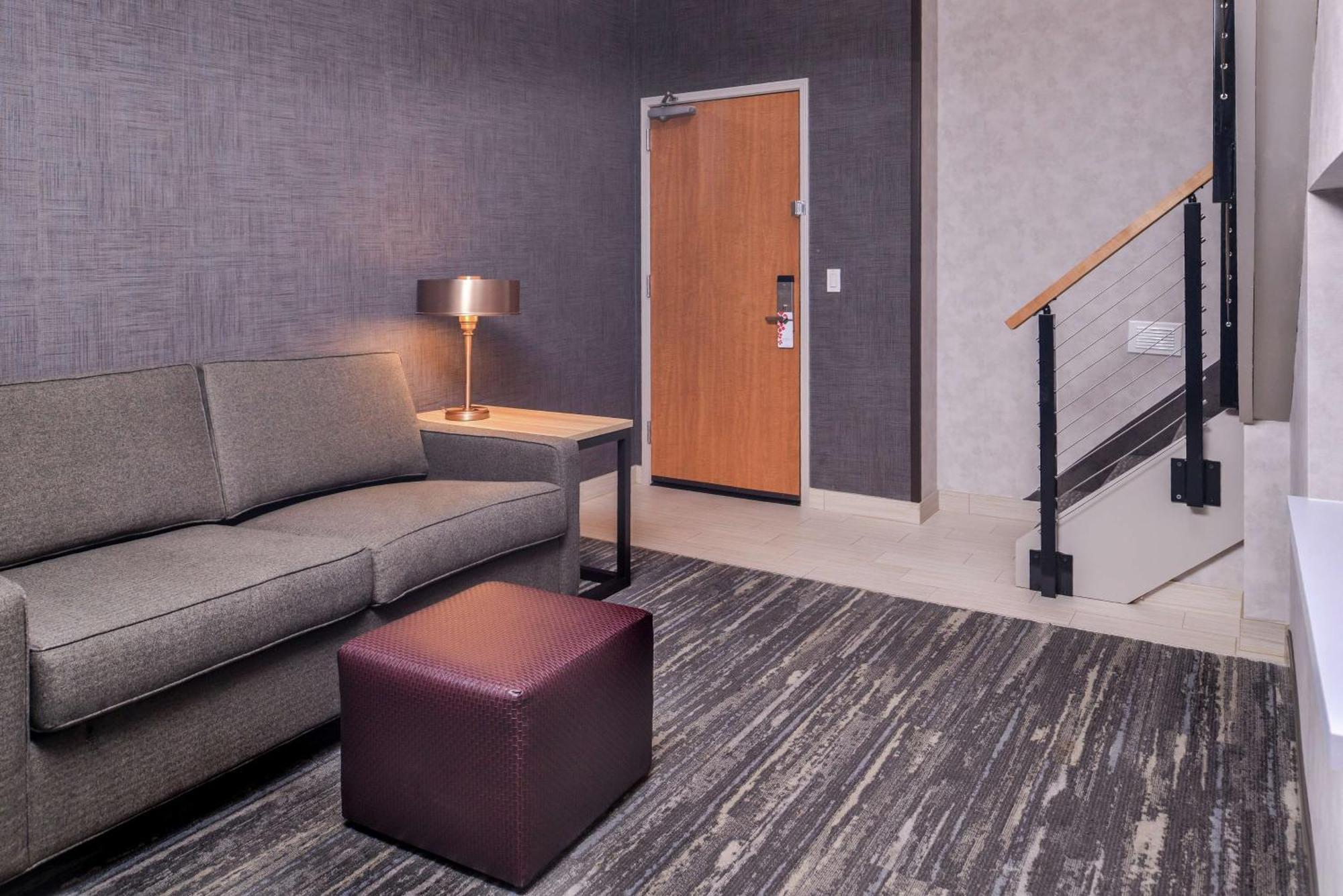 Hilton Garden Inn Бенд Екстер'єр фото